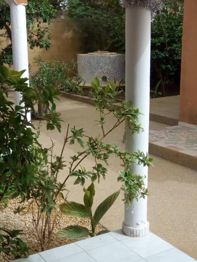 萨利波图尔Chez Coumba Et Daniel住宿加早餐旅馆 外观 照片